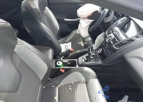 2016 Ford Focus St из США, поврежденный, VIN 1FADP3L93GL275711